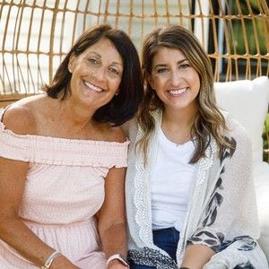 Meet your Posher, Lory